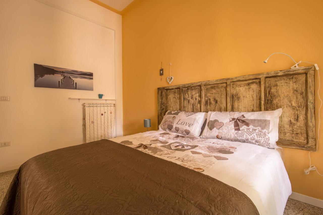Il Giardino Di Vico Neve Bed & Breakfast Naples Luaran gambar