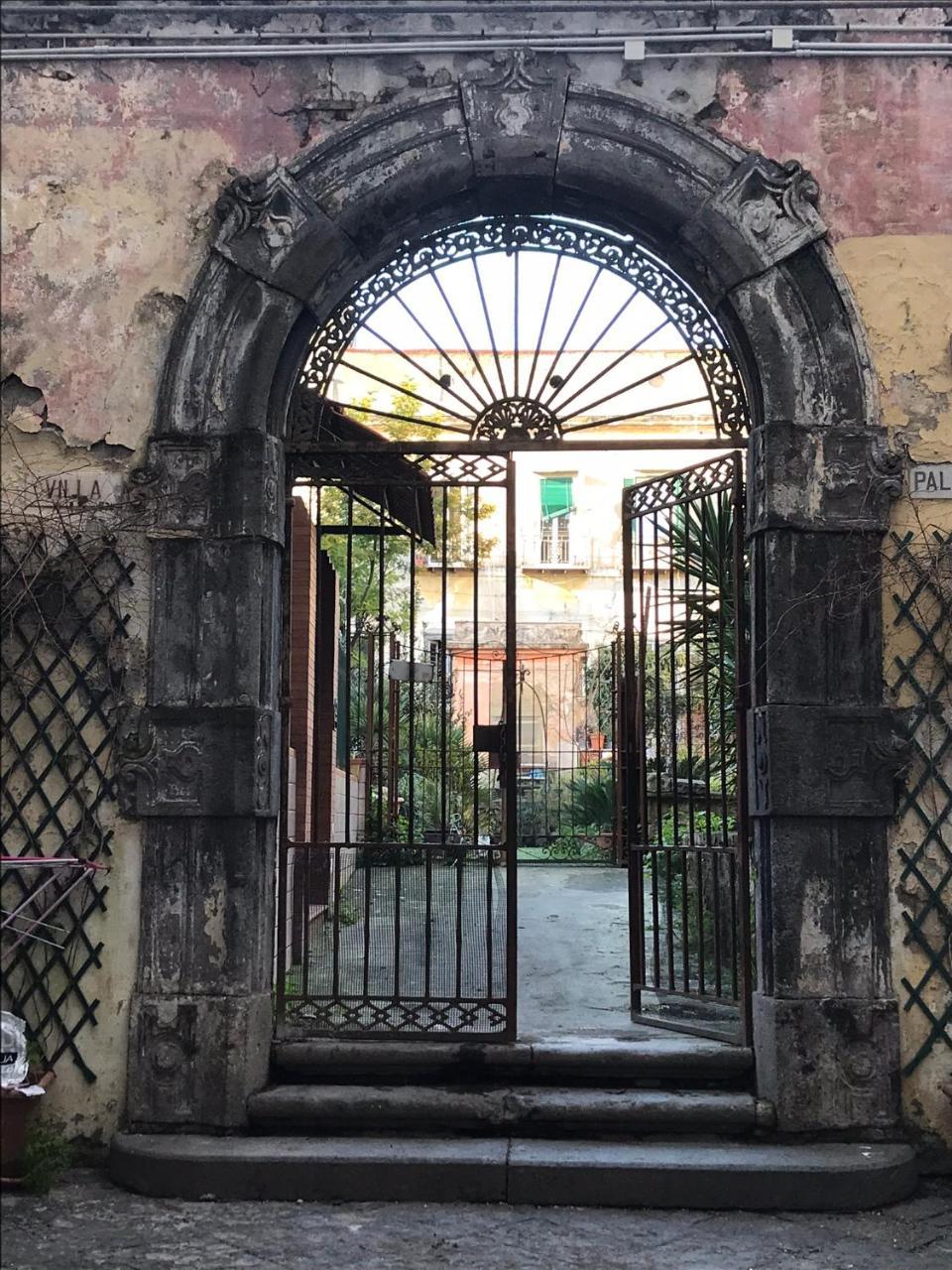 Il Giardino Di Vico Neve Bed & Breakfast Naples Luaran gambar