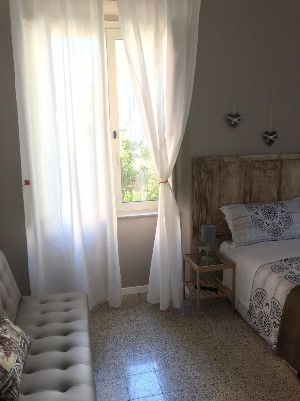 Il Giardino Di Vico Neve Bed & Breakfast Naples Luaran gambar