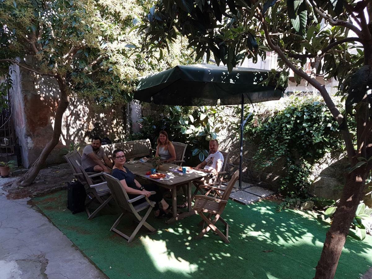Il Giardino Di Vico Neve Bed & Breakfast Naples Luaran gambar